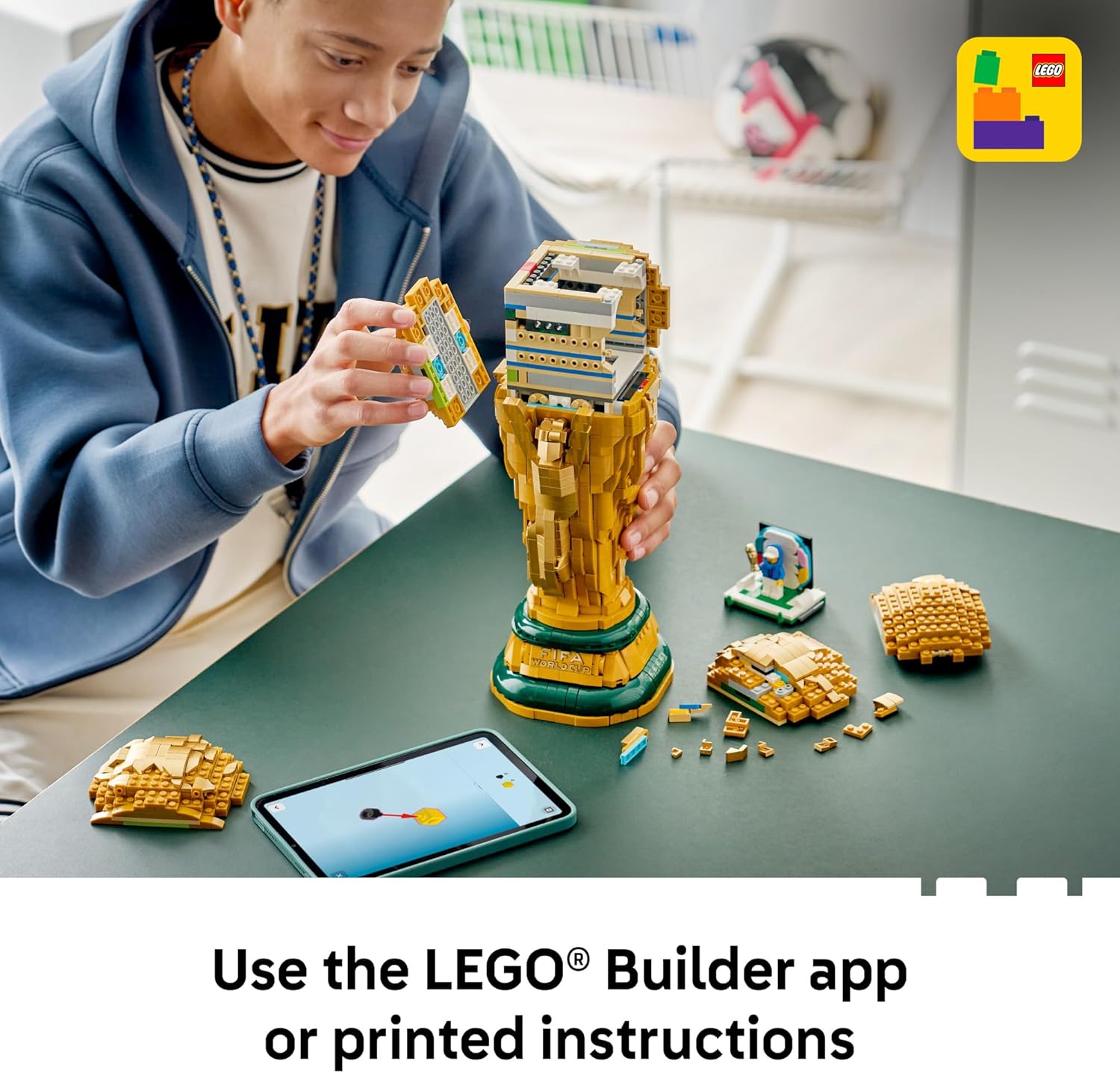 LEGO World Cup Trophy Building Set
